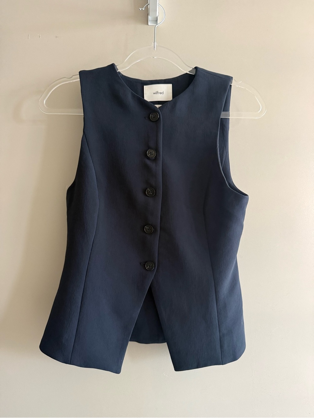 Aritzia Regal Vest - Crepette | Dark Night Navy | 2